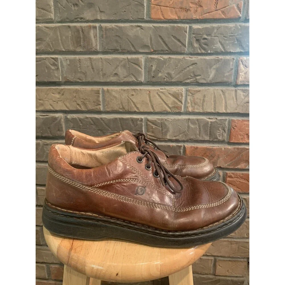 Born Men’s Brown Leather Lace Up Oxfords Size 11M
